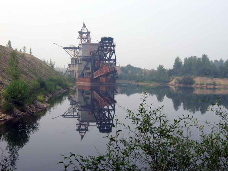 Chatanika gold dredge