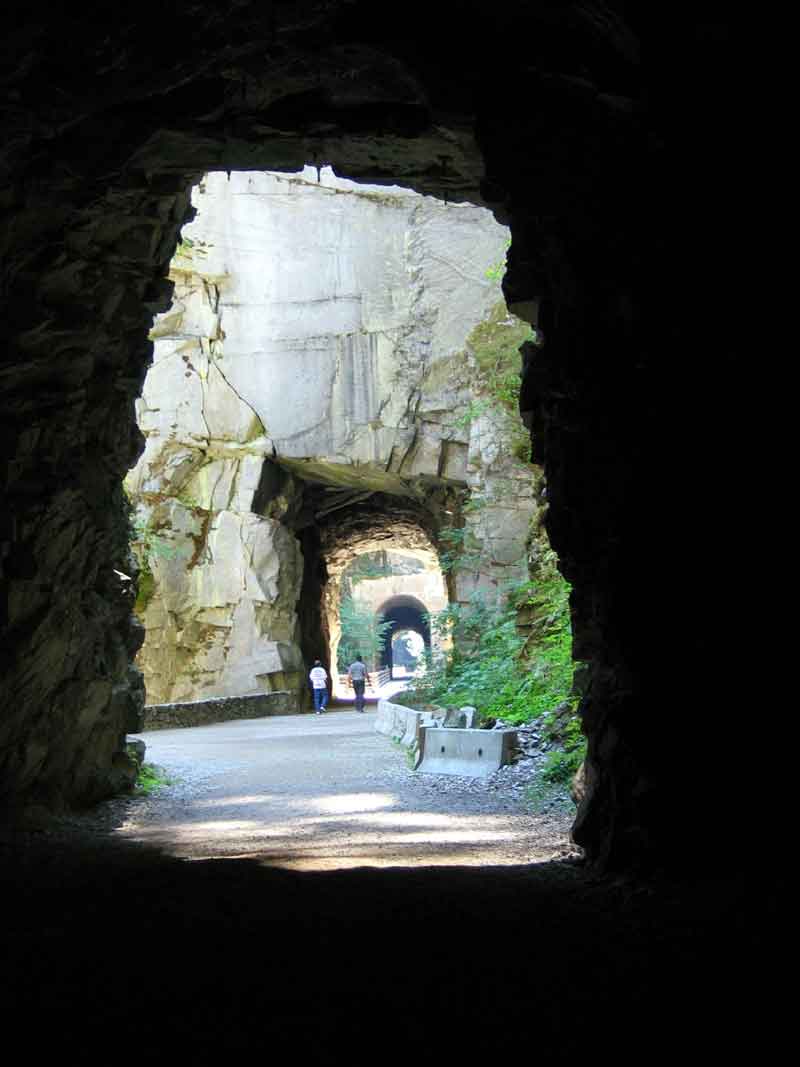 Othello Tunnel