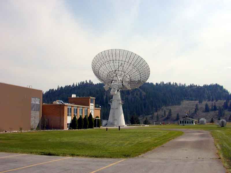 Large, low resolution antenna