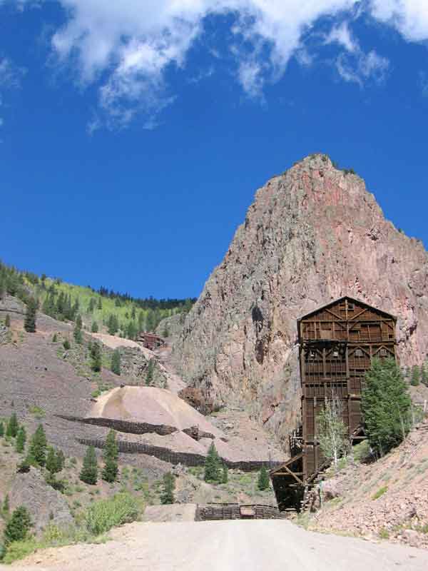 Old mines on the Bachleor Loop