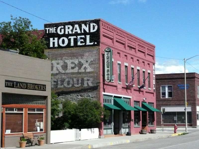 Grand Hotel